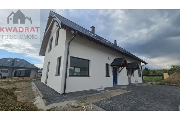 Elbląg, Okólnik, Nowe domy bliźniaki przy ulicy Okólnik