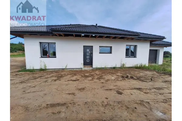 Elbląg, Okólnik, Nowoczesny dom w Elblągu